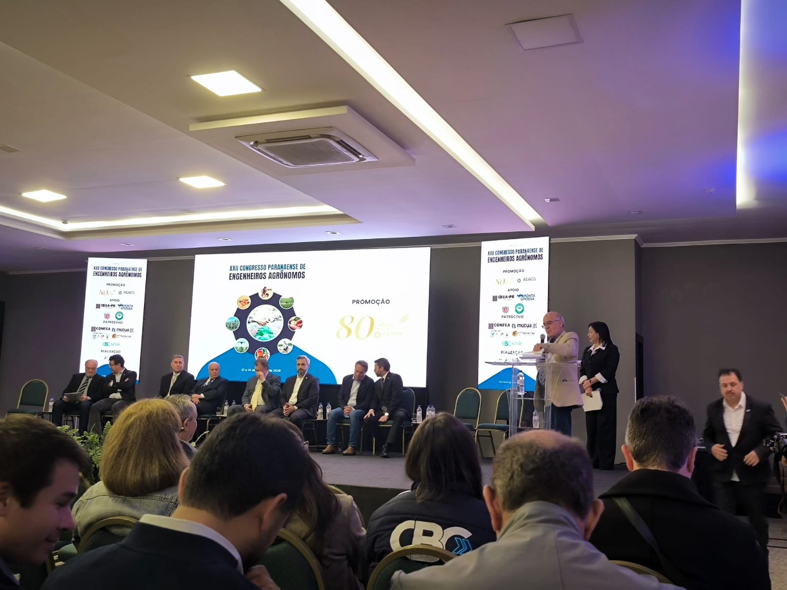 Professora da Unisep participa de Congresso Paranaense de Engenheiros Agrônomos