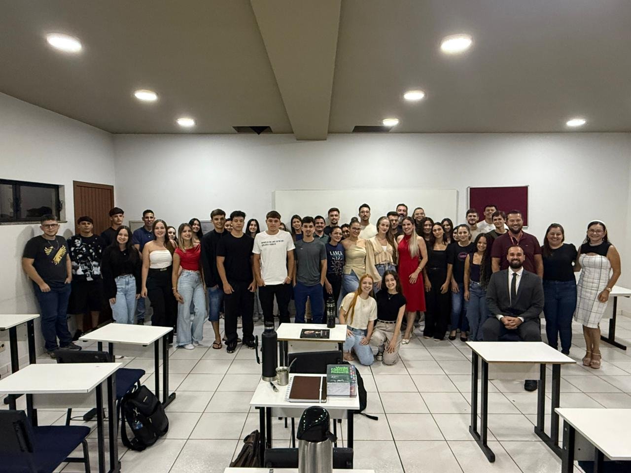 Unisep promoveu palestra com juíza Janaína, egressa da instituição