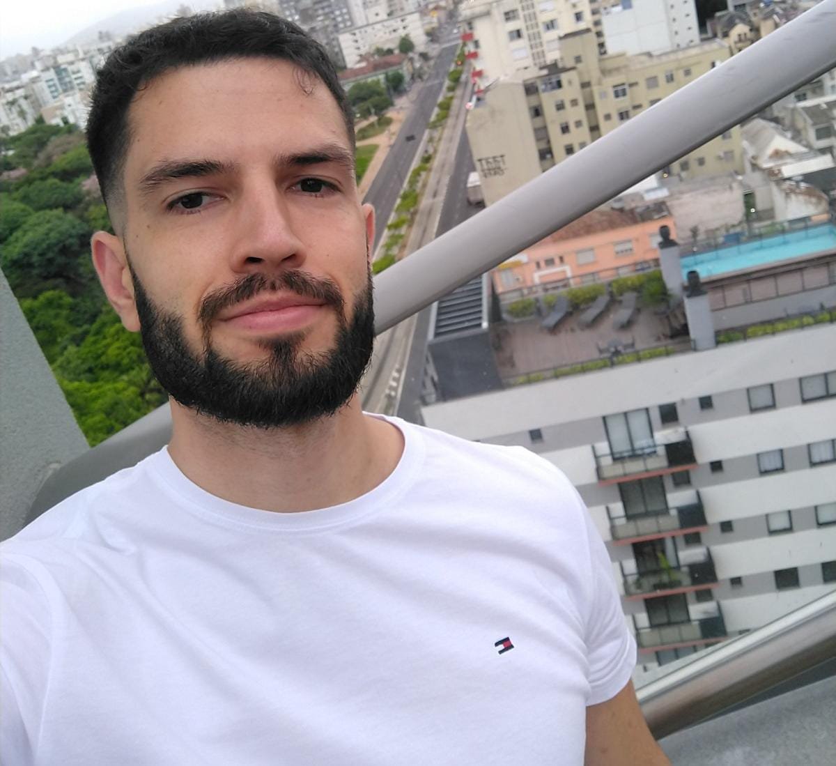 Lucas Bernardo Zilch, coordenador de Engenharia Elétrica da Unisep, conclui doutorado pela UFRGS