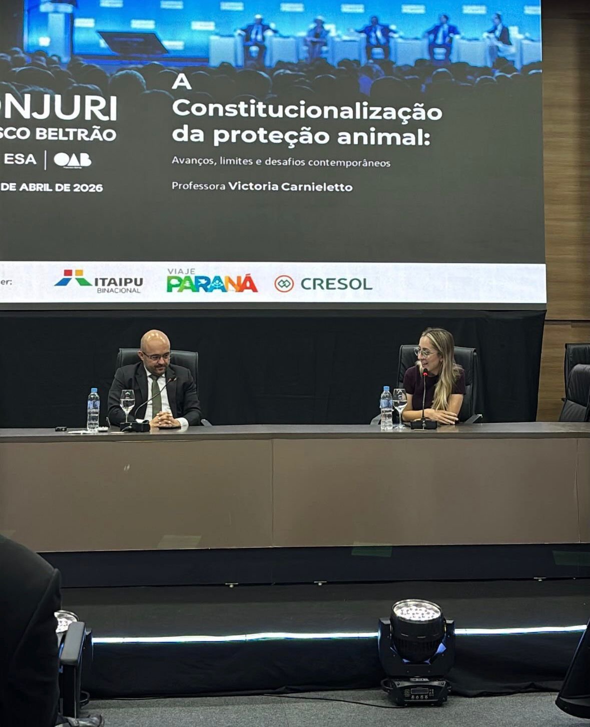 Professora da Unisep palestrou no I CONJURI - Francisco Beltrão